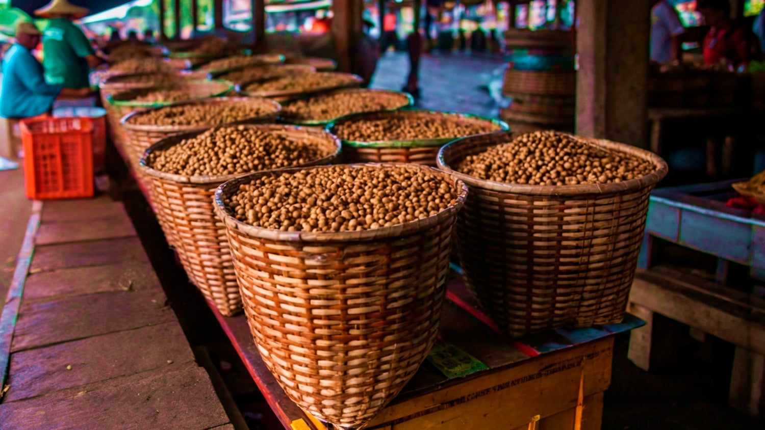 AÇAÍ BEANS AND ANTIOXIDANTS: THE SCIENCE BEHIND A NEW FUNCTIONAL INGREDIENT