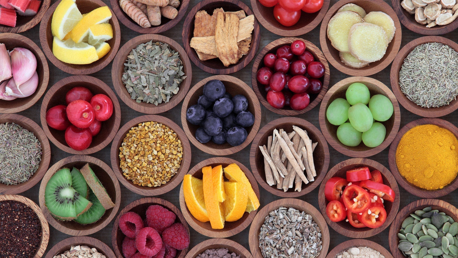 AMAZON ADAPTOGENS: AÇAÍ, CAMU CAMU, AND THE RISE OF FUNCTIONAL RESILIENCE DRINKS